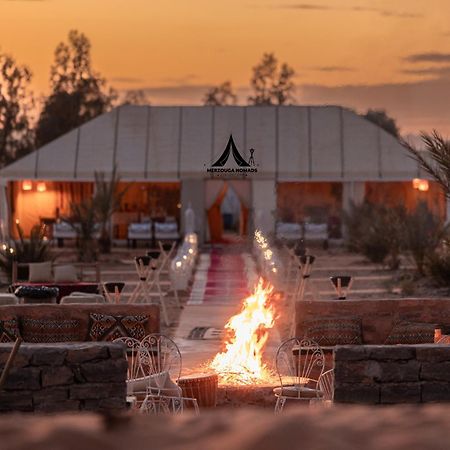 Merzouga Nomads Luxury Camp Bagian luar foto