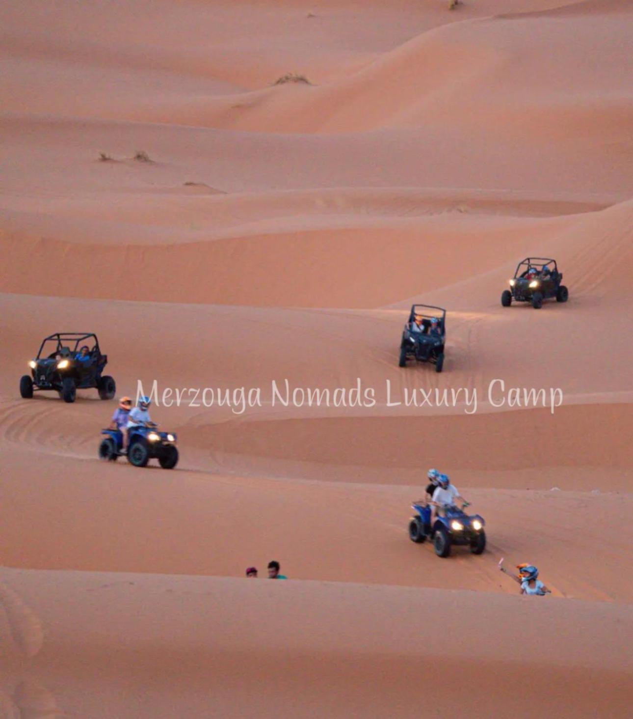 Merzouga Nomads Luxury Camp Bagian luar foto