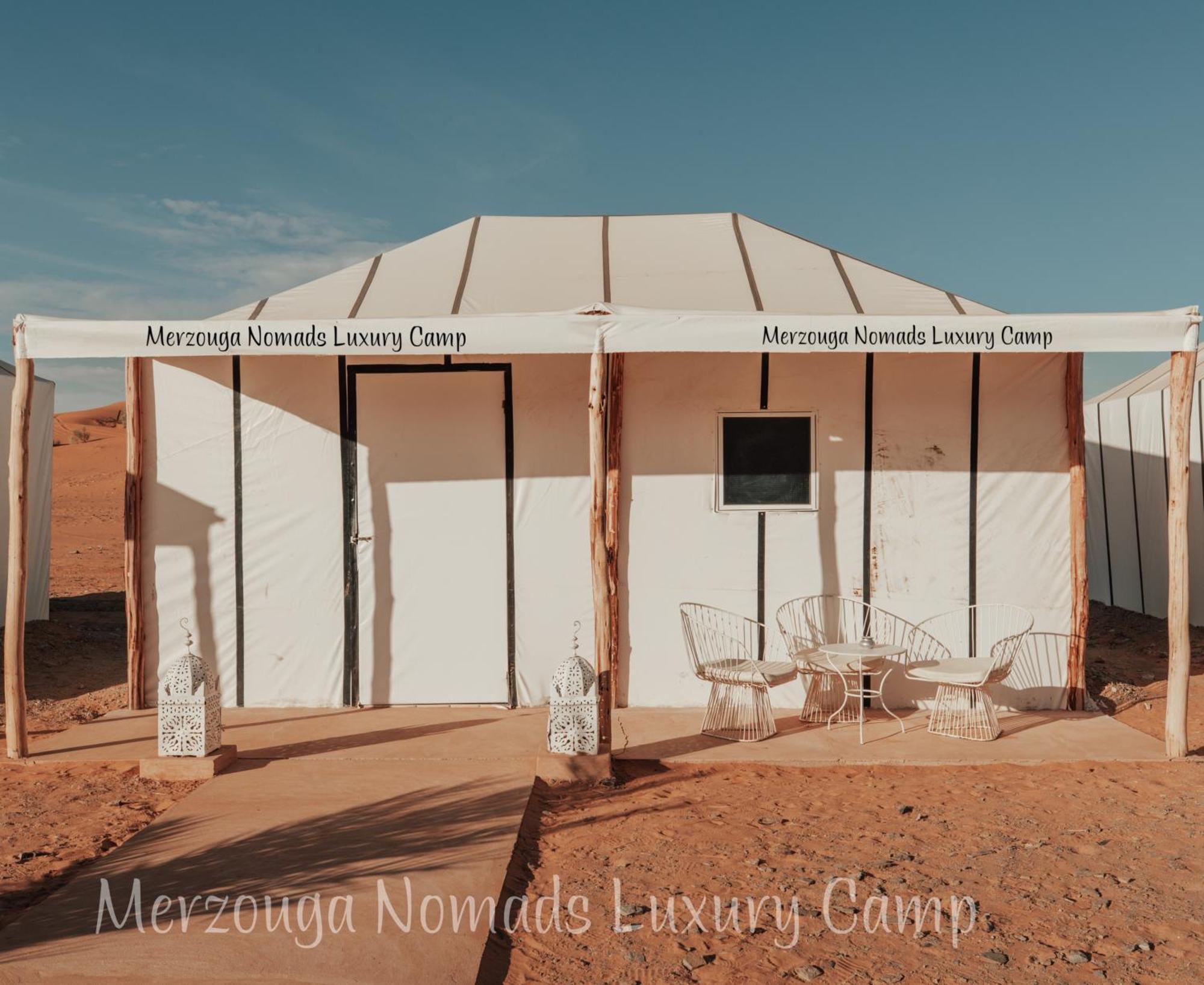 Merzouga Nomads Luxury Camp Bagian luar foto
