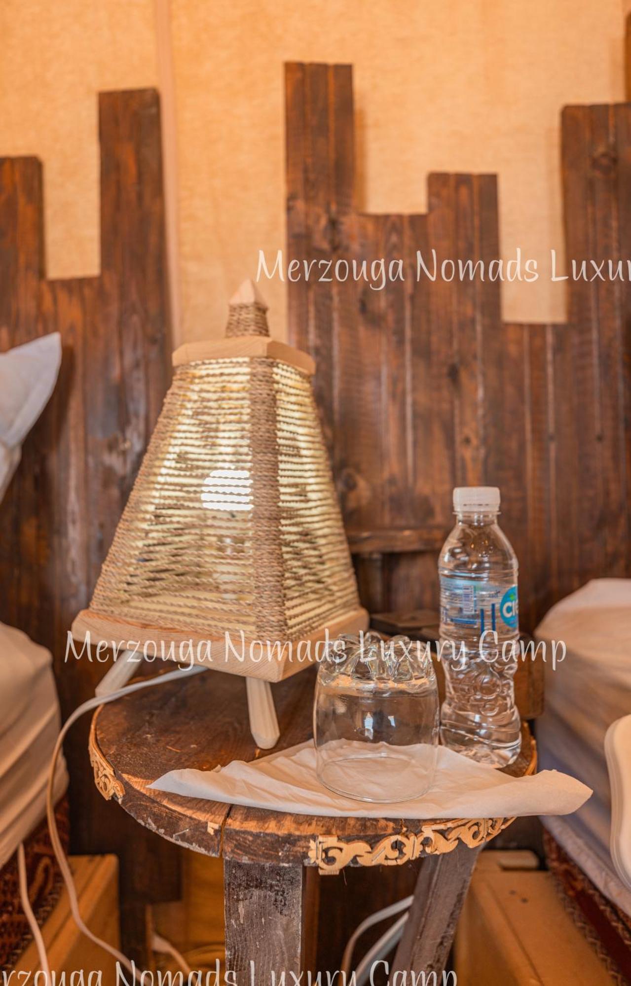 Merzouga Nomads Luxury Camp Bagian luar foto