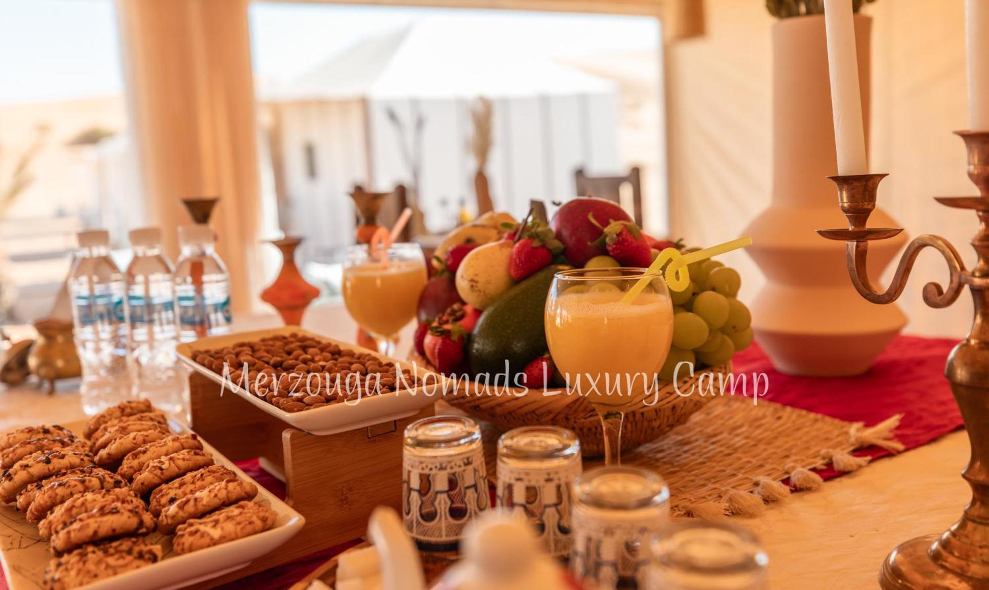 Merzouga Nomads Luxury Camp Bagian luar foto
