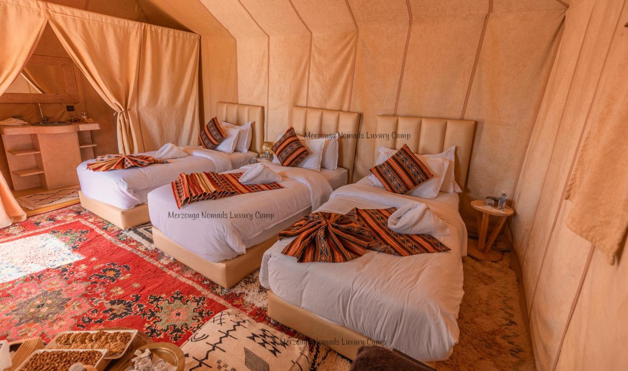 Merzouga Nomads Luxury Camp Bagian luar foto